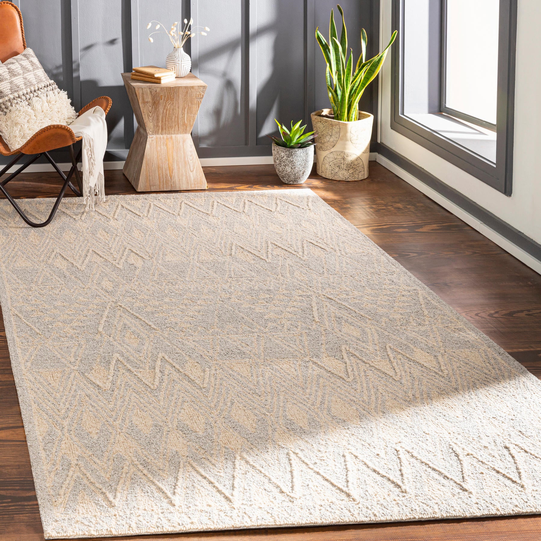 Surya Newcastle Ncs-2317 Gray Area Rug