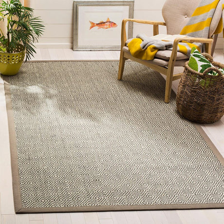 Safavieh Natural Fiber Nf151C Natural / Taupe Rugs.