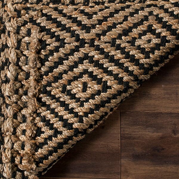 Safavieh Natural Fiber Nf181C Natural / Black Natural Fiber Area Rug