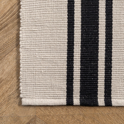 Nuloom Leslie Striped Nle2798A Ivory Area Rug