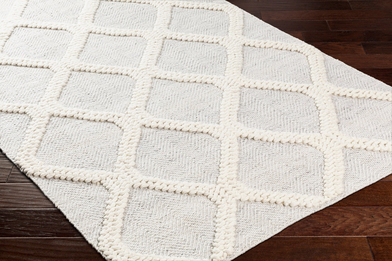 Surya Nina Nna-2302 White Rug.