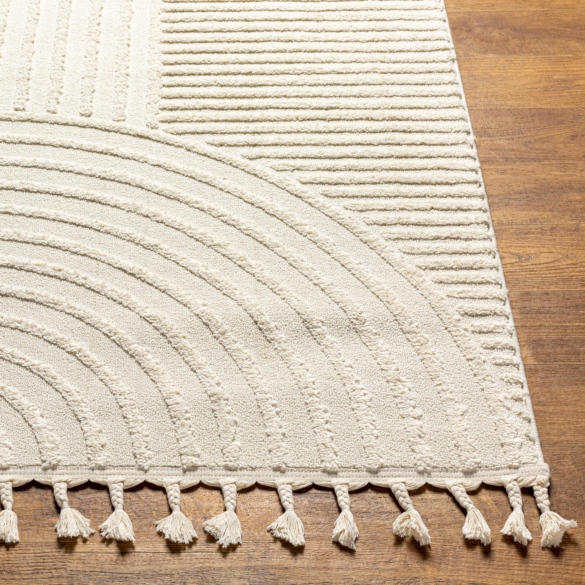 Surya Nora Noa-2309 Beige Area Rug