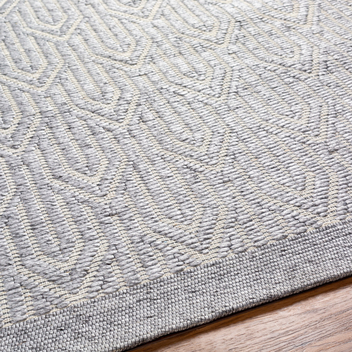 Surya Napoli Npo-2315 Brown Rug.