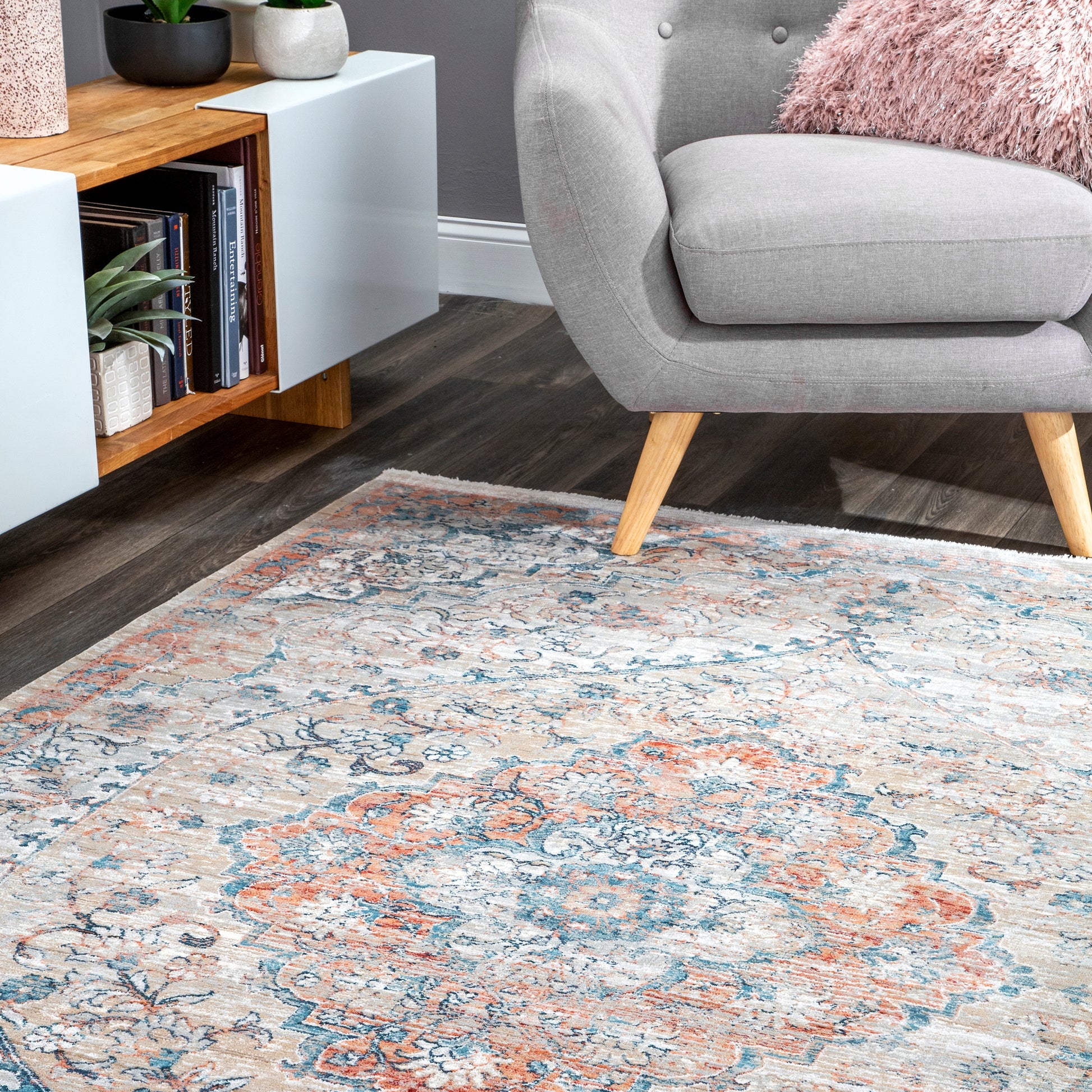 Nuloom Maxine Floral Nma2381A Rust Area Rug