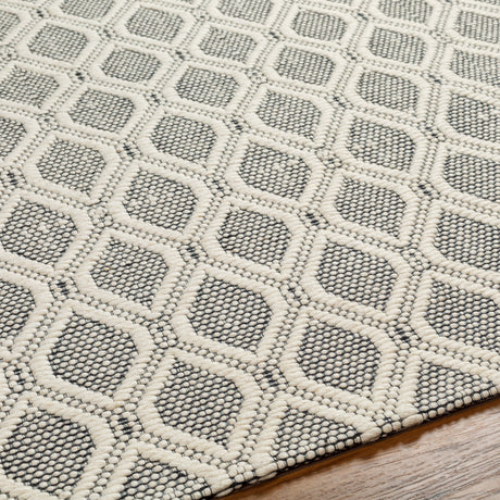 Surya Nevada Nvd-2300 Grey Rug.