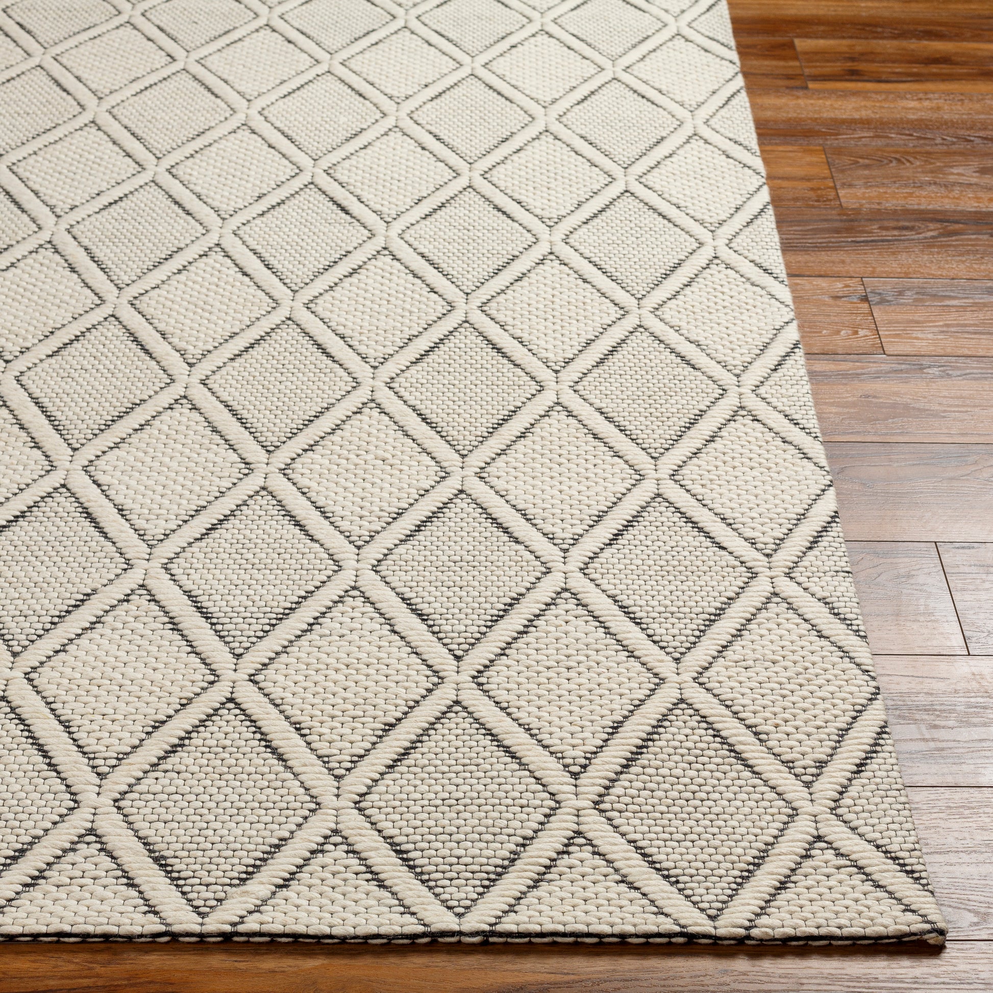 Surya Nevada Nvd-2303 Grey Area Rug