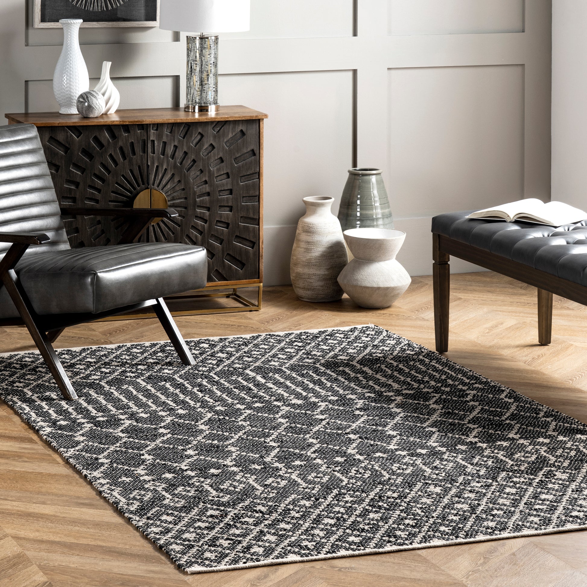 Nuloom Hartford Leather Moroccan Nha1419A Black Area Rug