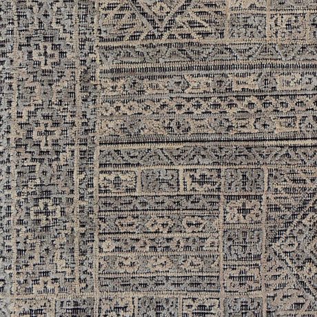 Surya Oakland Oaa-1009 Black, Medium Gray, Khaki Rugs.