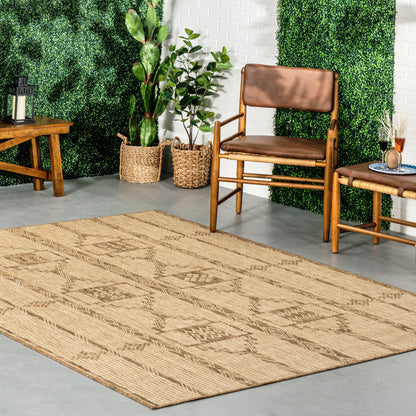 Nuloom Claudia Tribal Ncl1814A Beige Area Rug