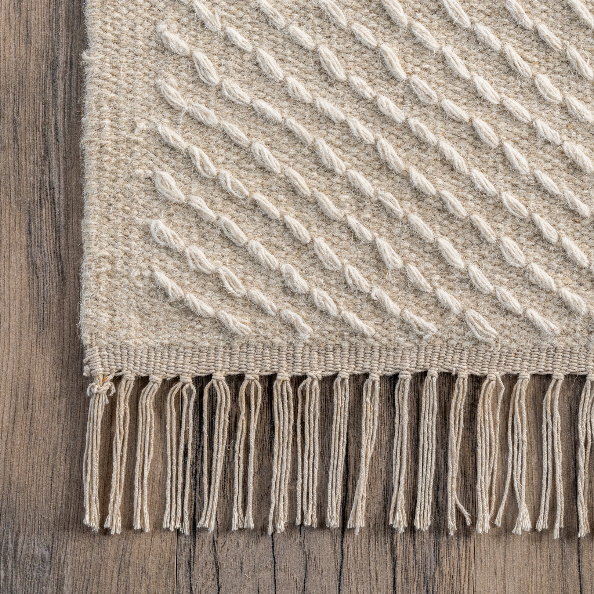 Nuloom Amaia Nam2672A Beige Area Rug