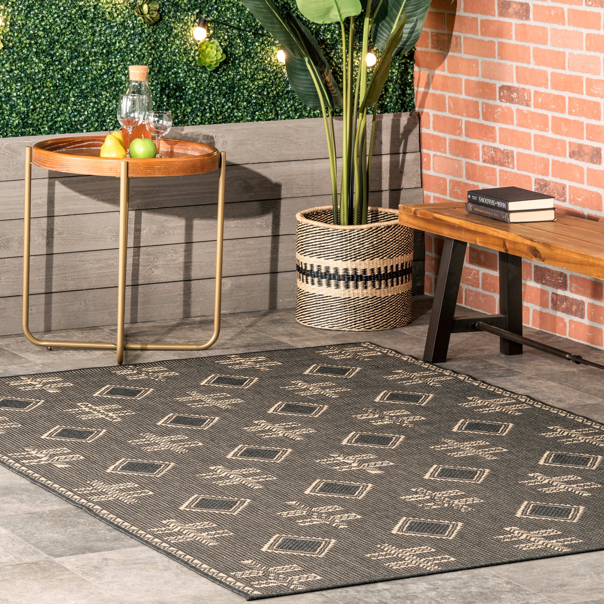 Nuloom Dana Aztec Emblem Nda1791B Charcoal Area Rug