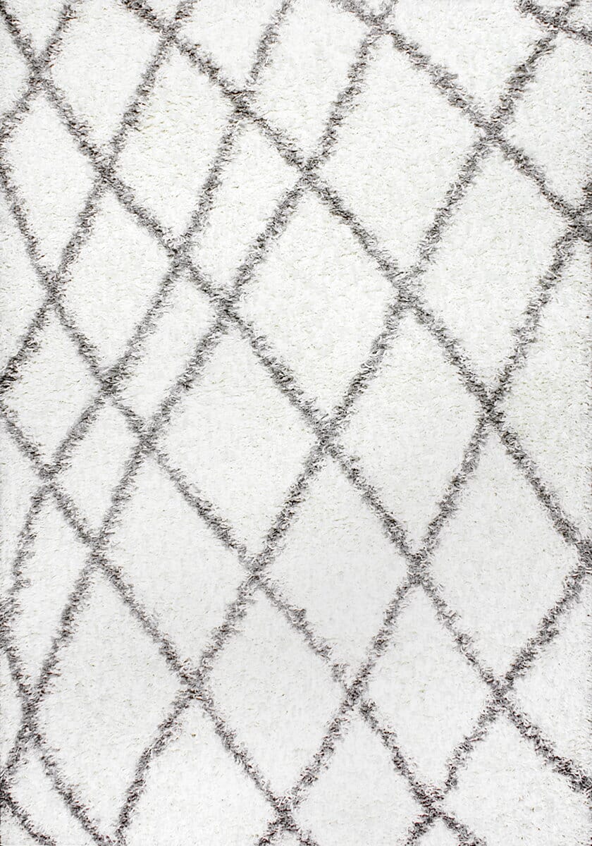 AreaRugs.com Nakra Ozsg White Geometric Area Rug