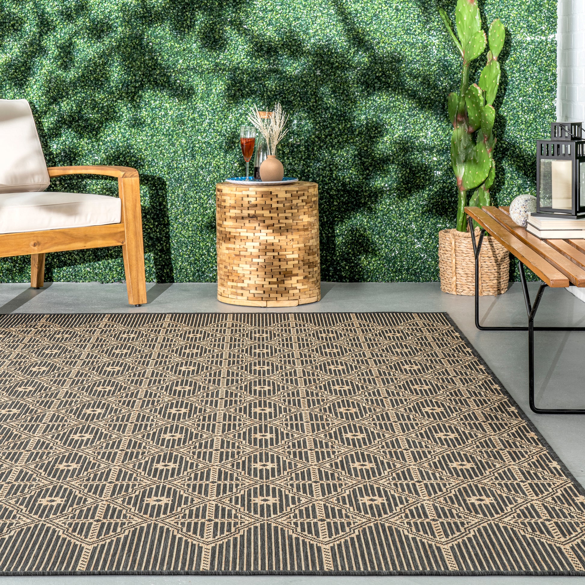 Nuloom Elara Global Inspired Trellis Nel1816A Charcoal Area Rug