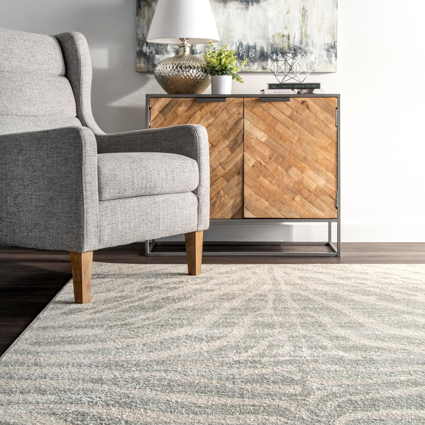 Nuloom Royal Zebra Stripes Nro3111C Gray Area Rug