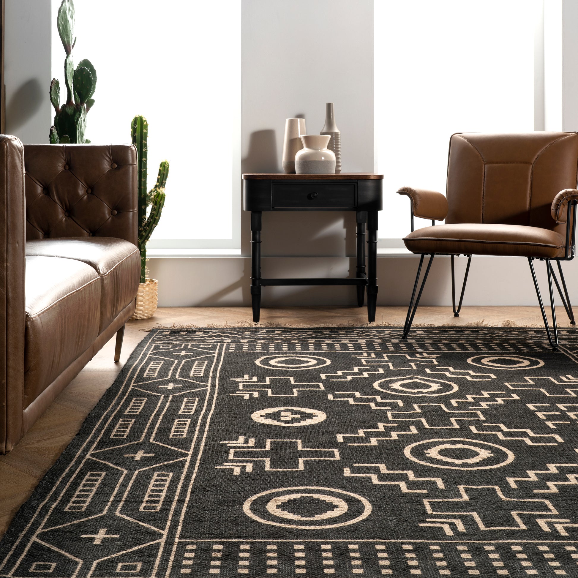 Nuloom Gretel Tribal Motif Ngr3420A Black Area Rug