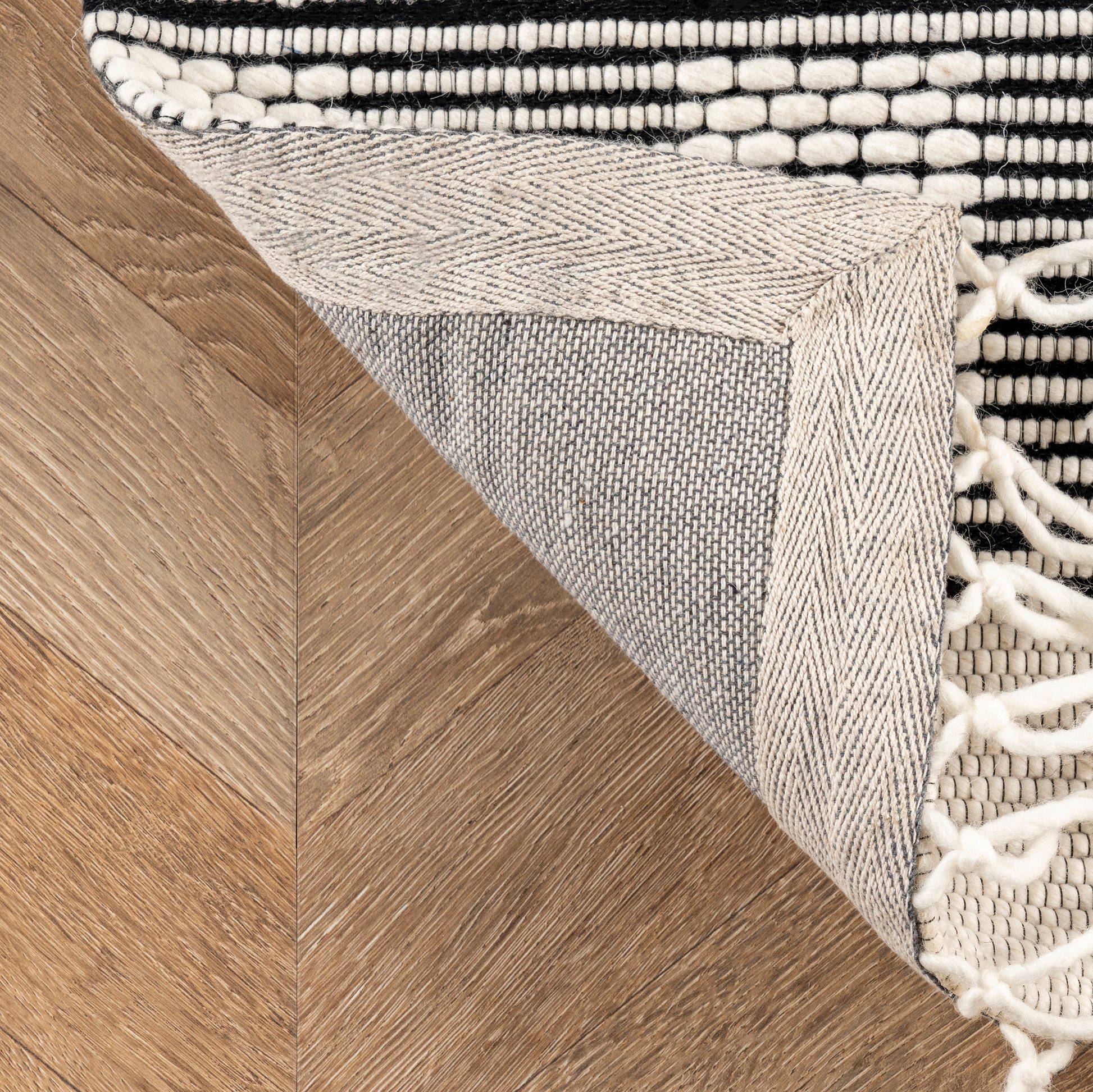 Nuloom Katharine Check Nka3280A Gray Area Rug