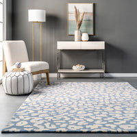 Nuloom Rorie Leopard Print Nro2683B Light Blue Area Rug