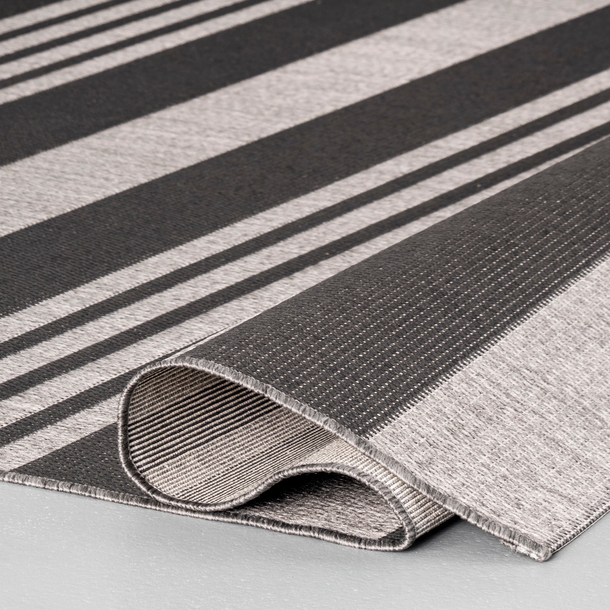 Nuloom Robin Multi Stripe Nro2866B Gray Area Rug