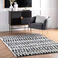 Nuloom Zoey Stripe Cozy Nzo1920A Black And White Area Rug