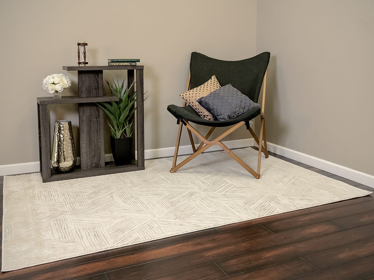 Dynamic Quartz 27041 Ivory Geometric Area Rug