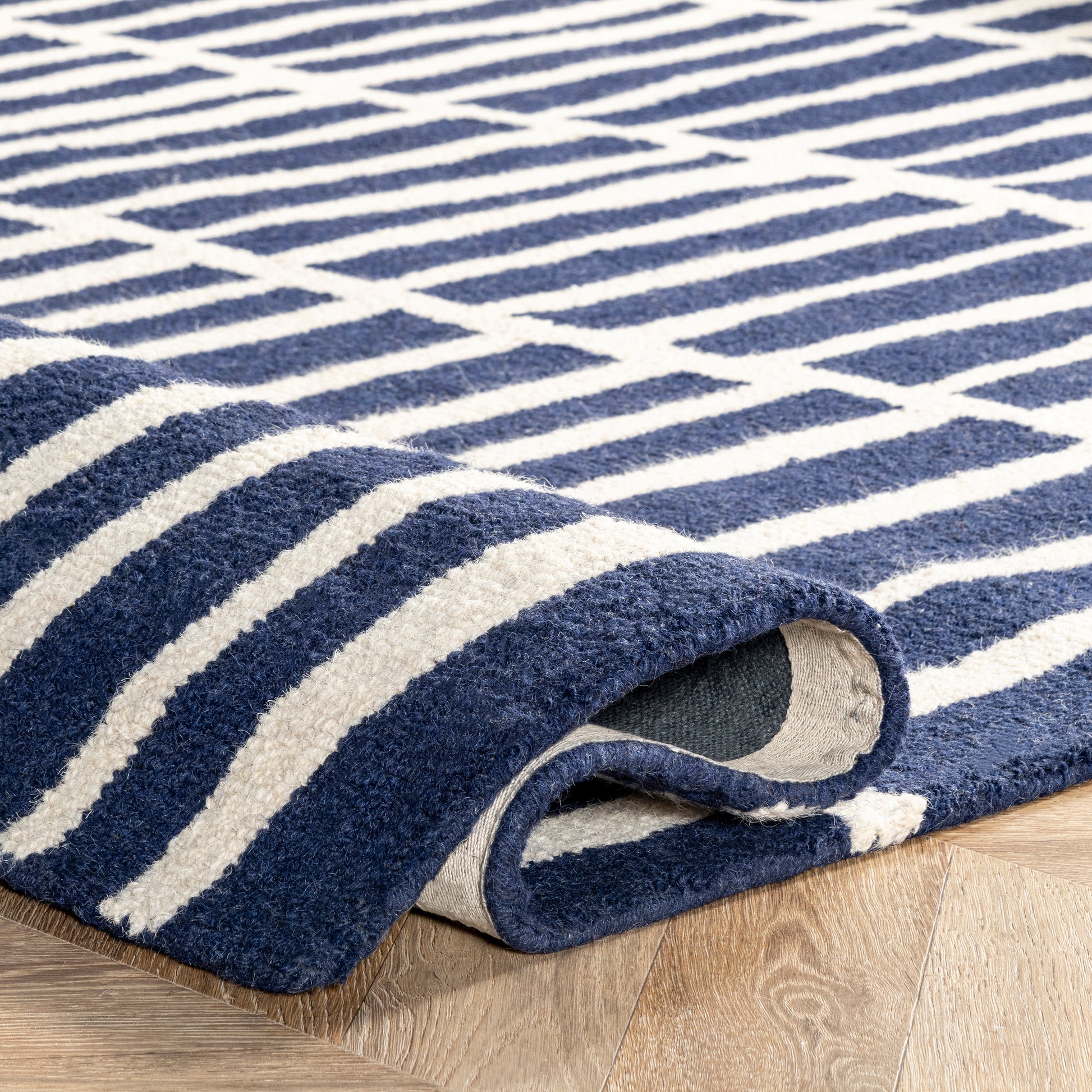 Nuloom Lemuel Nle2696E Navy Area Rug