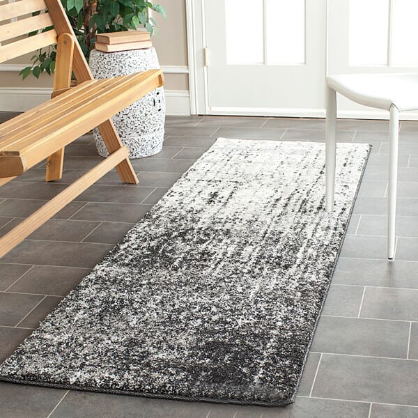 Safavieh Retro Ret2770-9079 Black / Light Grey Rugs.