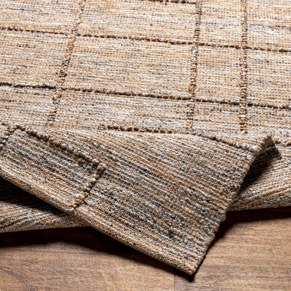 Surya Regal Rgl-2300 Tan, Charcoal Rug.
