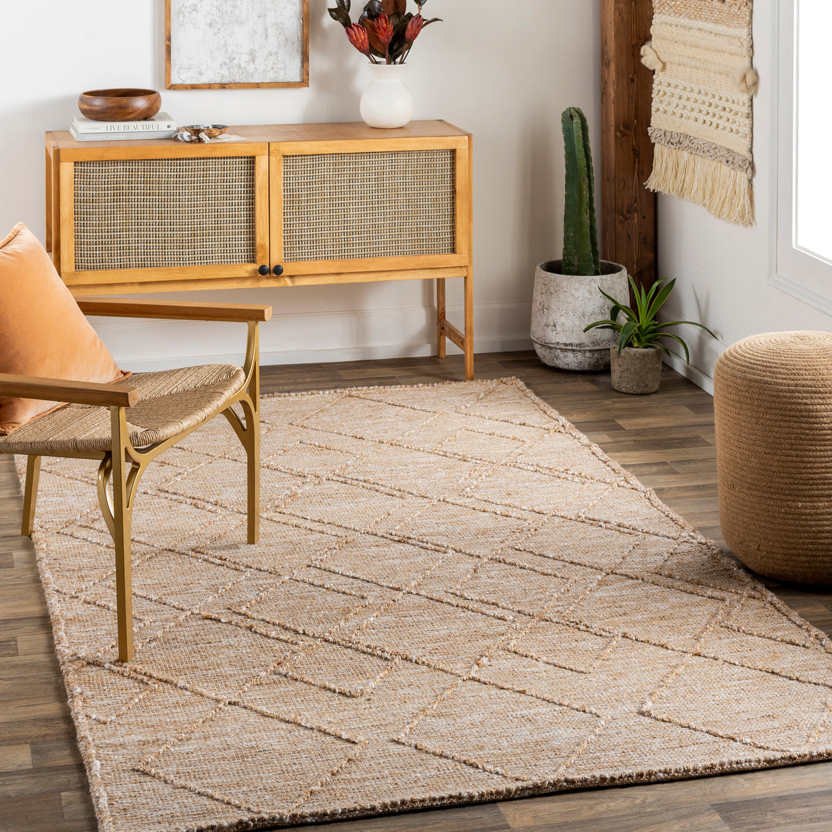 Surya Regal Rgl-2302 Tan, Cream Rug.