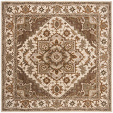 Safavieh Royalty Roy700B Beige / Sage Rugs.