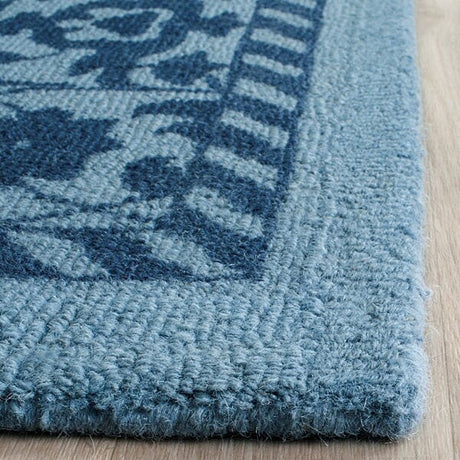 Safavieh Restoration Vintage Rvt102E Blue / Dark Blue Rugs.