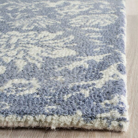 Safavieh Restoration Vintage Rvt104A Ivory / Blue Rugs.