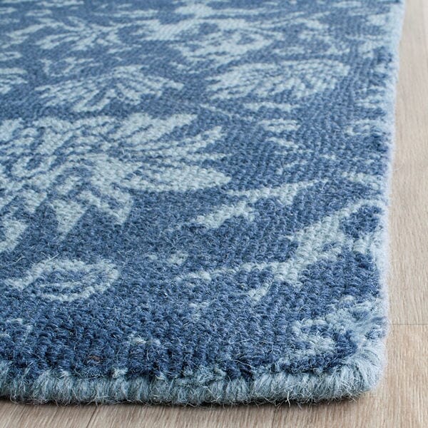 Safavieh Restoration Vintage Rvt104E Blue / Dark Blue Rugs.