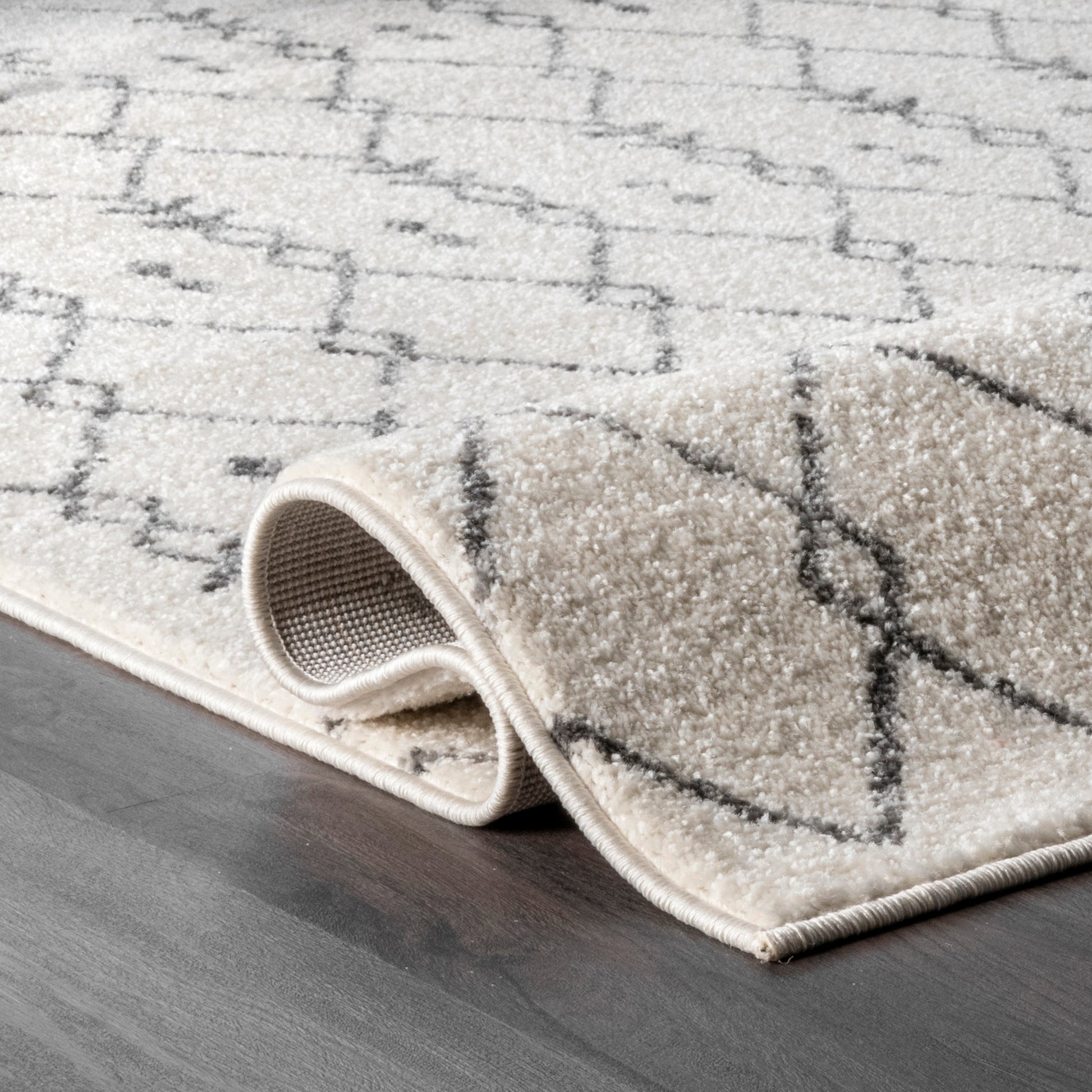 Nuloom Mila Moroccan Nmi1328A Off White Area Rug