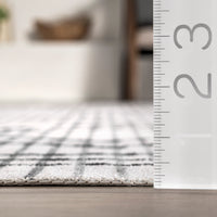 AreaRugs.com Wavaj Nwa1112A Ivory Area Rug