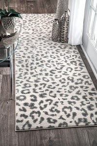 AreaRugs.com Nakra Omth02I Grey Animal Prints /Images Area Rug