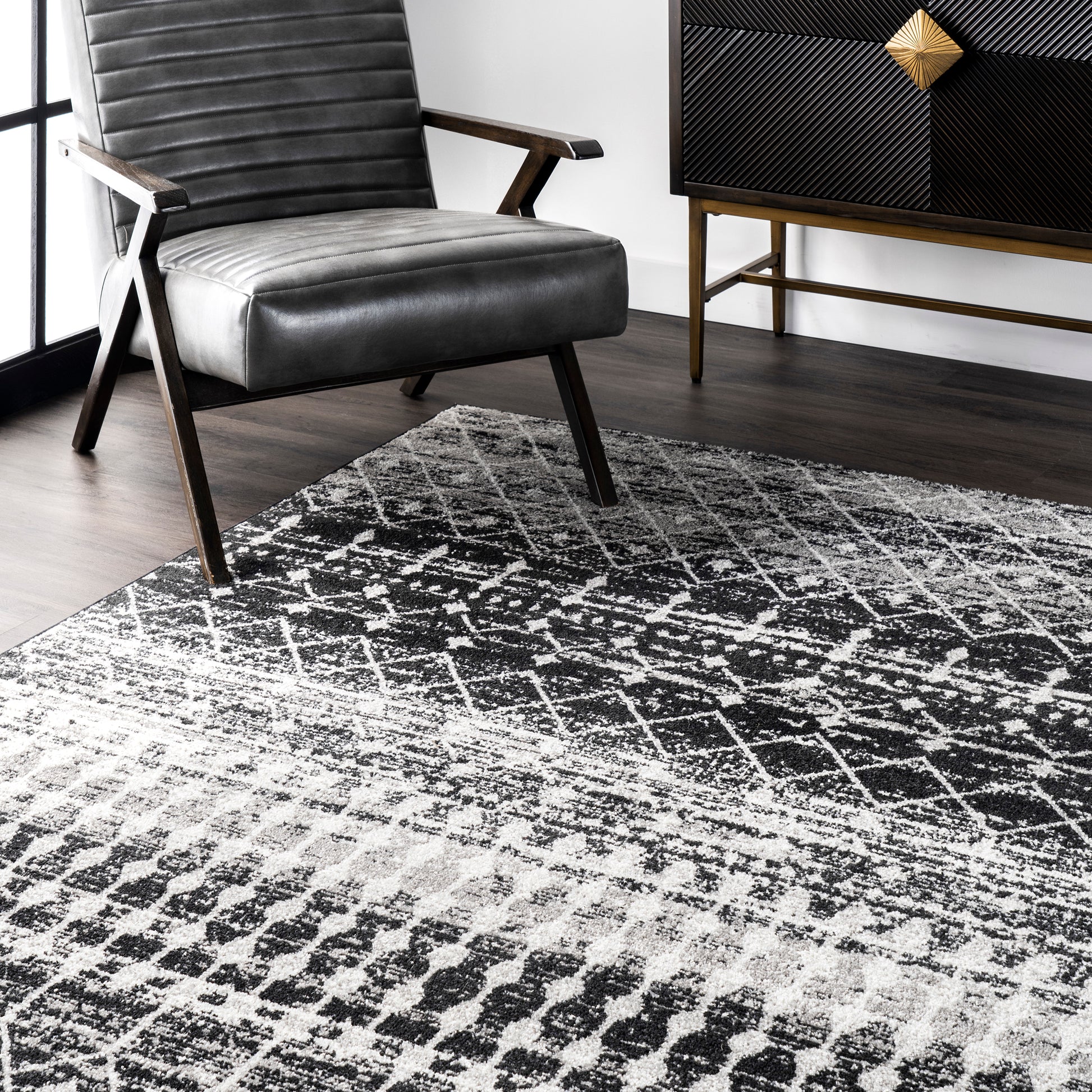 Nuloom Moroccan Blythe Nmo3123A Black Area Rug