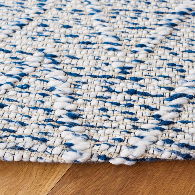 Safavieh Marbella Mrb302M Blue/Ivory Rug.
