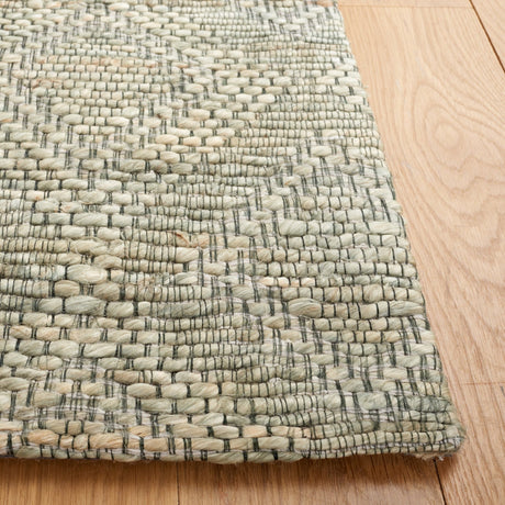 Safavieh Marbella Mrb307F Grey/Sage Rug.