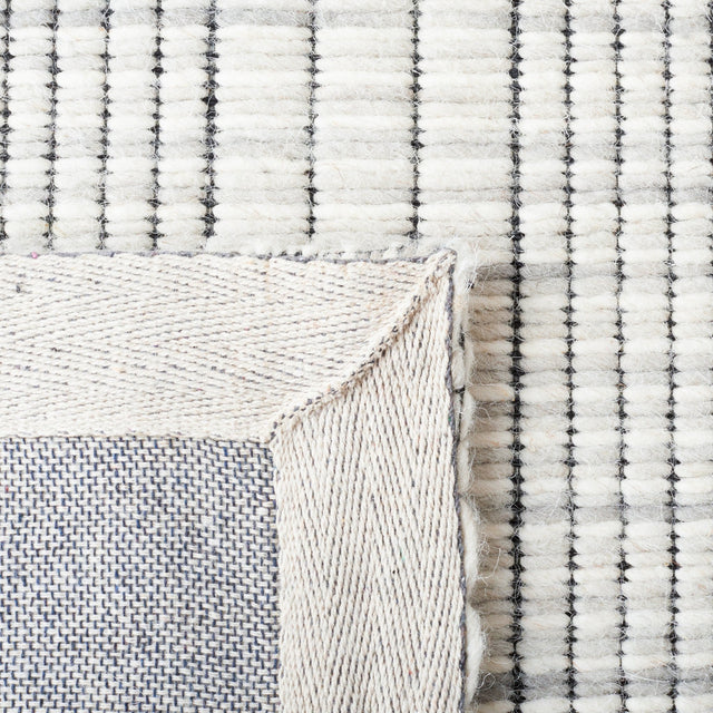 Safavieh Marbella Mrb309F Light Grey/Beige Rug.