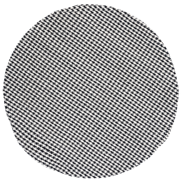 Safavieh Marbella Mrb319Z Black/Ivory Rug.