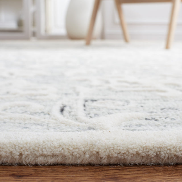 Safavieh Metro Met853F Grey/Ivory Rug.