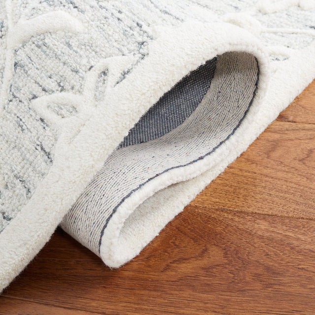 Safavieh Metro Met853F Grey/Ivory Rug.