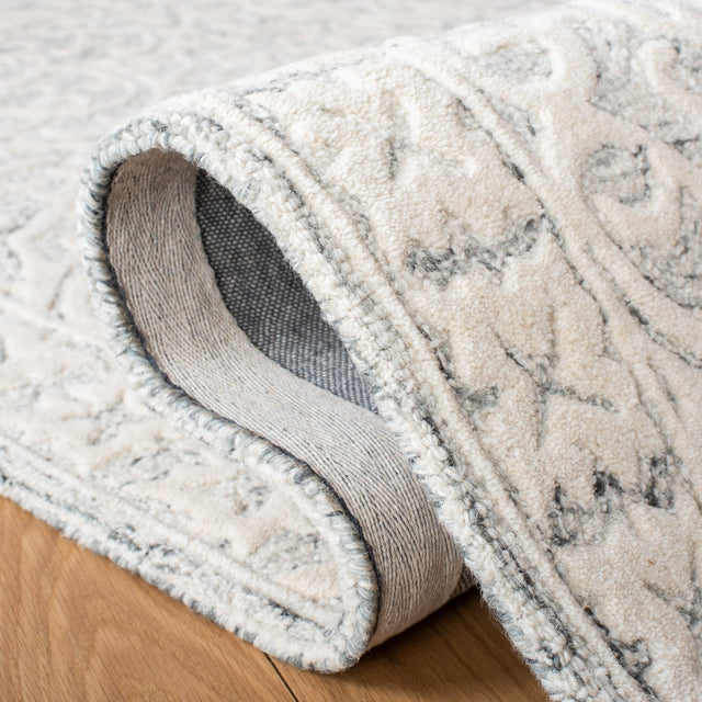 Safavieh Metro Met857F Silver/Ivory Rug.