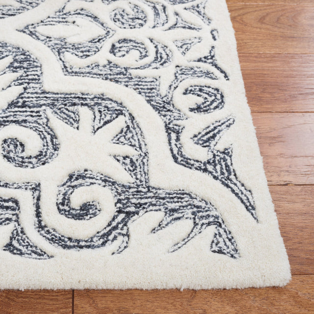 Safavieh Metro Met859Z Black/Ivory Rug.
