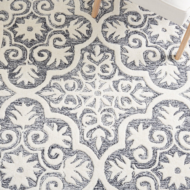 Safavieh Metro Met859Z Black/Ivory Rug.
