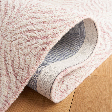 Safavieh Metro Met904U Dark Pink/Ivory Rug.