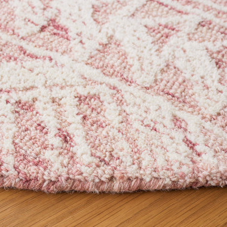 Safavieh Metro Met906U Dark Pink/Ivory Rug.