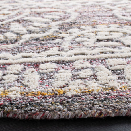 Safavieh Metro Met910Q Red/Ivory Rug.