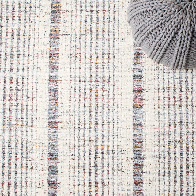 Safavieh Metro Met991Q Red/Ivory Rug.