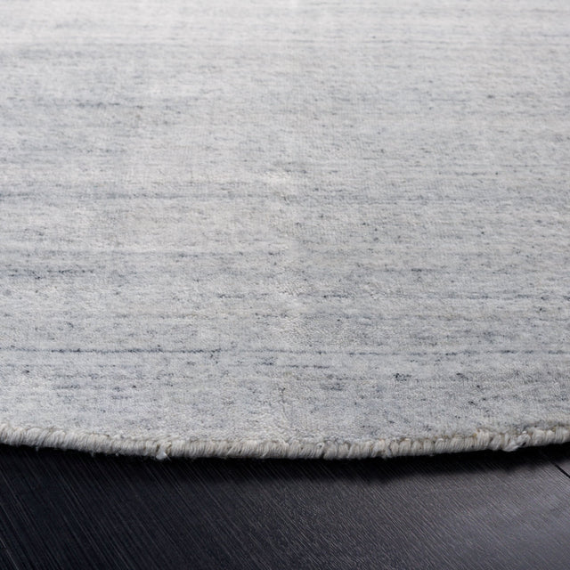 Safavieh Mirage Mir550E Silver Rug.